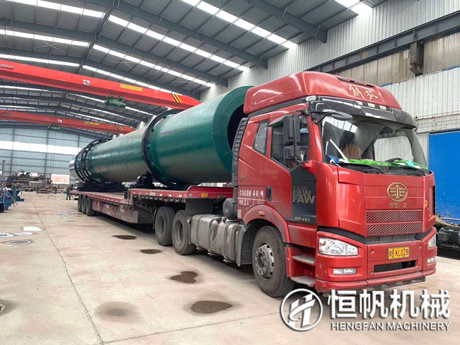 復工復產(chǎn),年產(chǎn)十五萬噸雞糞有機肥生產(chǎn)設(shè)備助力貴州肥料廠區(qū)建設(shè)(圖3) 貴州有機肥設(shè)備發(fā)貨